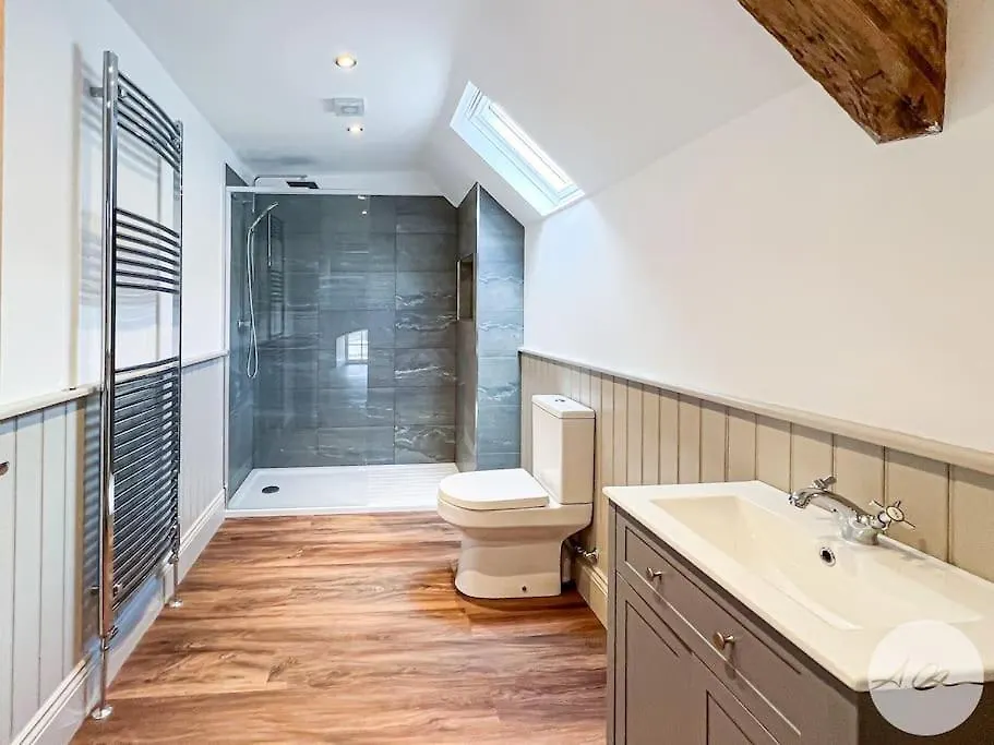 Exceptional Holiday Home 5 With Hot Tub Pickering 0*,